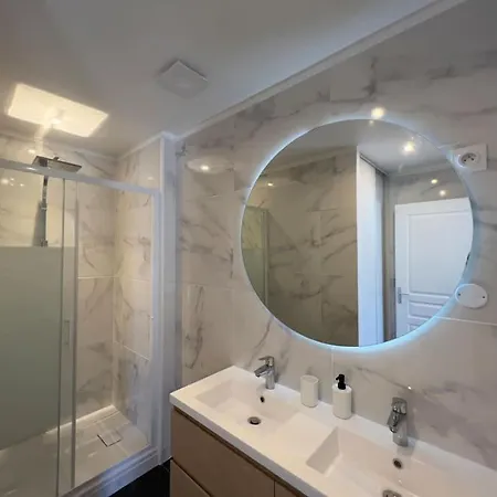 Le Modern Design Apartment Montlucon